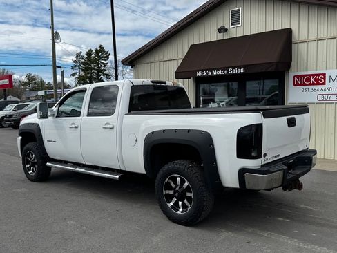 Used 2013 Chevrolet Silverado 2500 LT w/ Z71 Appearance Package AWD/4WD image 4