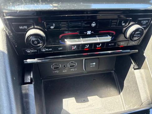 Certified 2024 Jeep Grand Cherokee Altitude AWD/4WD image 24