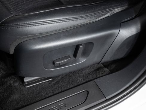 Used 2020 Land Rover Range Rover Evoque S image 16