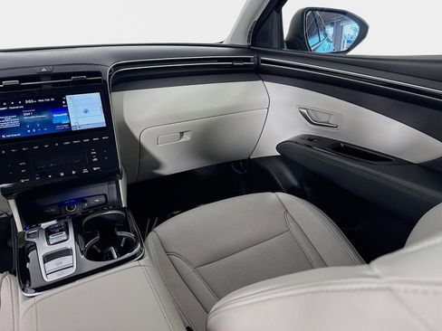 Certified 2023 Hyundai Tucson Limited w/ Cargo Package image 26