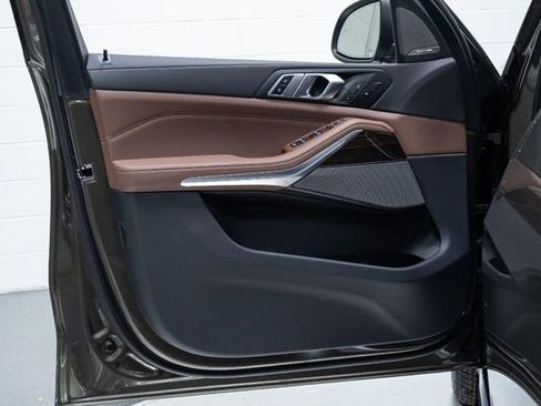 New 2026 BMW X5 xDrive40i w/ Climate Comfort Package image 14