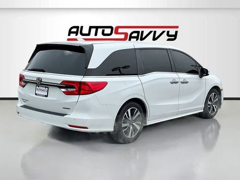 Used 2023 Honda Odyssey Touring image 7