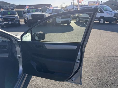 Used 2015 Subaru Legacy 2.5i AWD/4WD image 35
