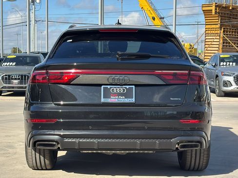 New 2026 Audi Q8 Prestige image 6