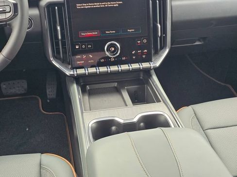 New 2026 GMC Acadia AT4 AWD/4WD image 16