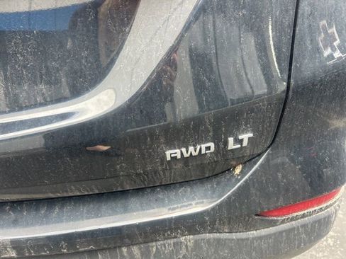 Used 2022 Chevrolet Equinox LT image 3