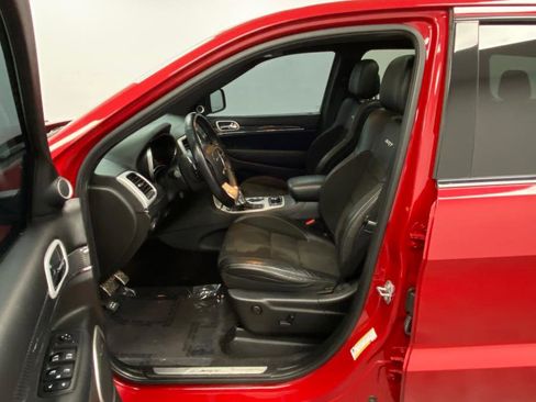 Used 2018 Jeep Grand Cherokee SRT w/ Trailer Tow Group IV image 20