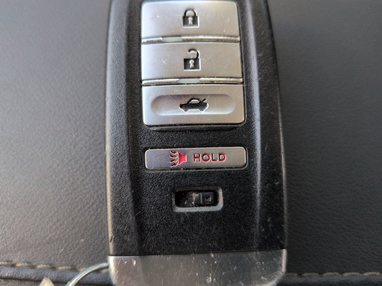 Used 2017 Acura TLX FWD image 29