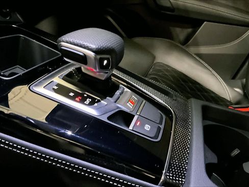 Used 2024 Audi SQ5 Premium Plus w/ Premium Plus Package image 14