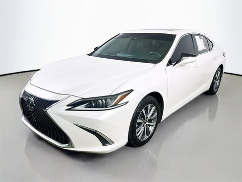 Used 2019 Lexus ES 350 image 3