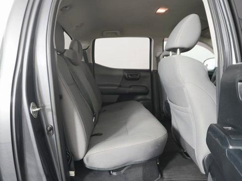 Used 2018 Toyota Tacoma SR w/ SR Convenience Package image 36