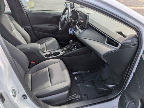 Used 2023 Toyota Corolla LE w/ Carpet Mat Package (TMS) image 5