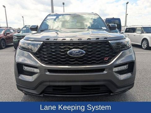 Certified 2022 Ford Explorer ST AWD/4WD image 10