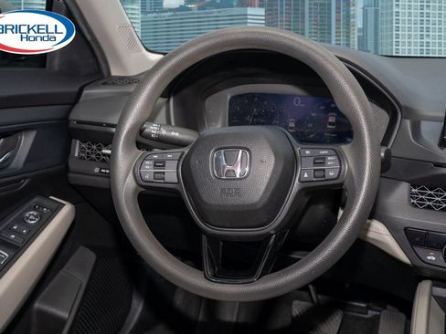 Certified 2023 Honda Accord EX image 23