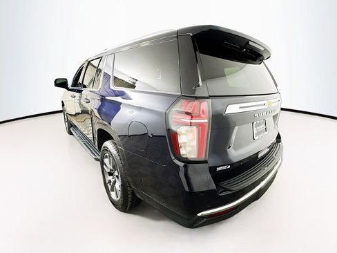 Used 2022 Chevrolet Suburban LT w/ LT Signature Plus Package image 5