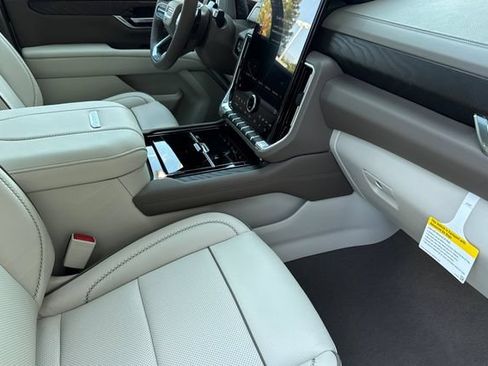 New 2026 GMC Yukon XL Denali w/ Advanced Technology Package AWD/4WD image 20