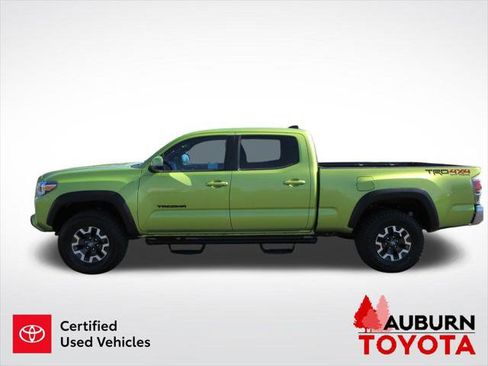 Certified 2023 Toyota Tacoma TRD Off-Road AWD/4WD image 10