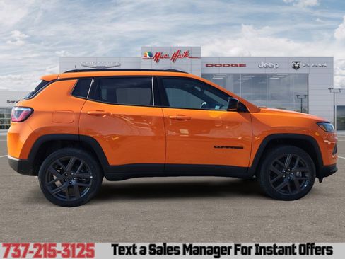 New 2026 Jeep Compass Latitude image 6
