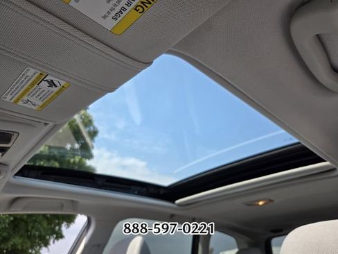 Used 2018 Subaru Forester 2.5i Premium AWD/4WD image 11