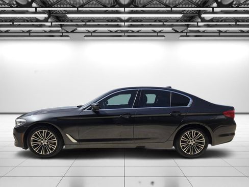 Used 2020 BMW 530i w/ Convenience Package RWD image 6