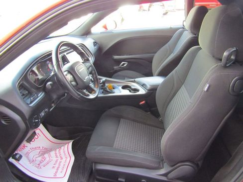 Used 2021 Dodge Challenger SXT w/ Driver Convenience Group image 21