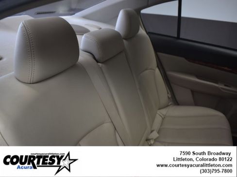 Used 2010 Subaru Legacy 3.6R Limited w/ Popular Equipment Group 3B image 23