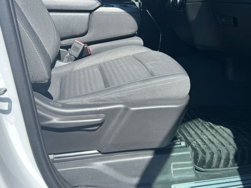 Used 2024 Chevrolet Silverado 2500 LT image 12