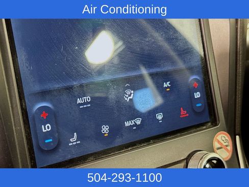 Used 2022 Ford Edge SEL image 15