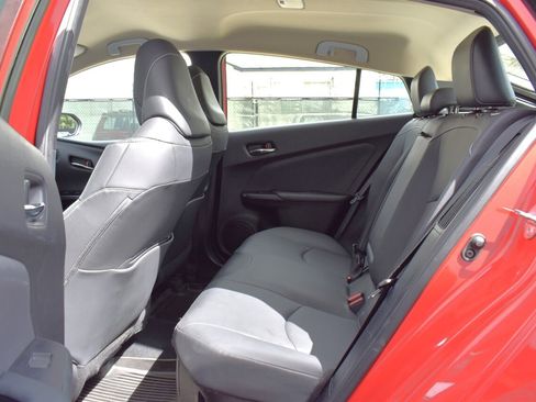 Used 2022 Toyota Prius Prime XLE image 20