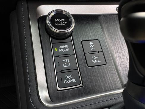 Used 2024 Lexus GX 550 AWD/4WD image 36