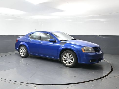 Used 2013 Dodge Avenger R/T w/ Sun/Sound Group FWD image 3