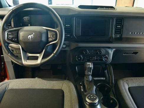 Used 2023 Ford Bronco Big Bend AWD/4WD image 16