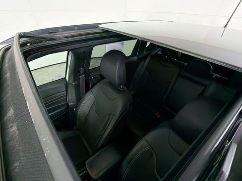 Used 2024 Jeep Compass Limited w/ Driver Assist Group I image 16