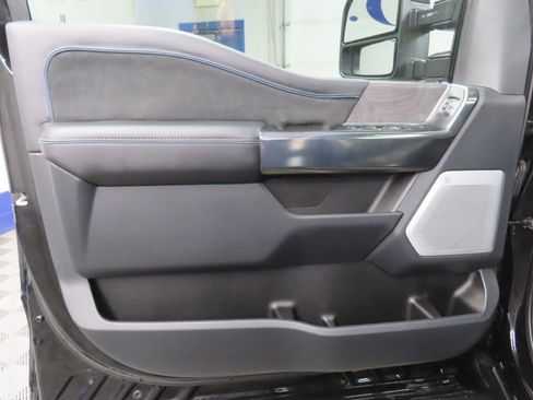 Used 2025 Ford F250 Platinum image 77