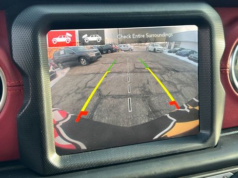 Used 2023 Jeep Wrangler Unlimited Rubicon 4xe image 23