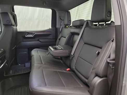 Certified 2024 GMC Sierra 1500 SLT w/ SLT Premium Package AWD/4WD image 10