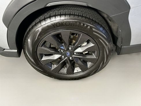 Used 2025 Subaru Outback Onyx Edition AWD/4WD image 11