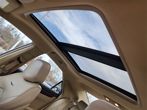 Used 2011 Cadillac CTS Premium image 14