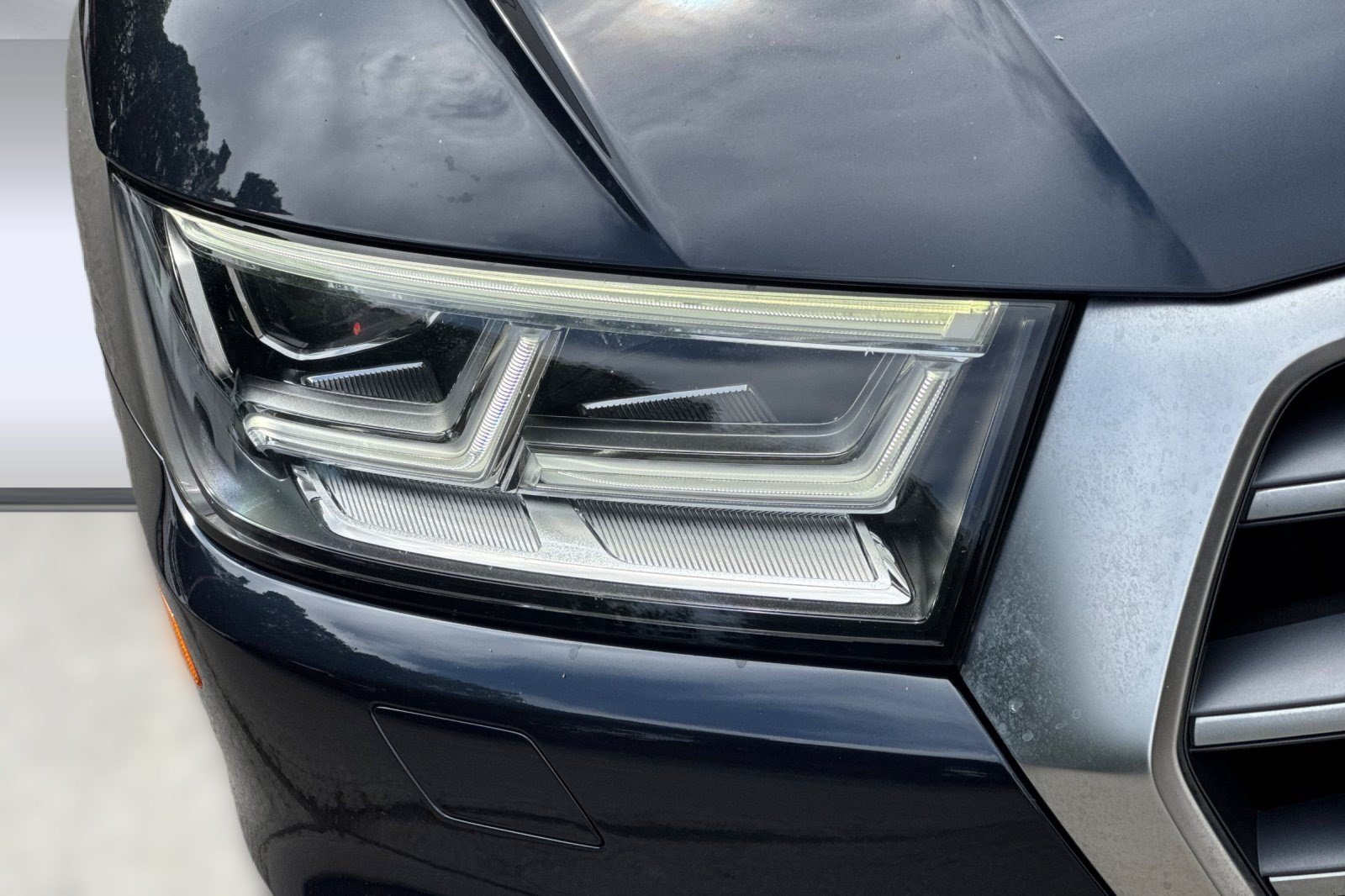 Used 2018 Audi Q5 Prestige w/ Prestige Package AWD/4WD image 11