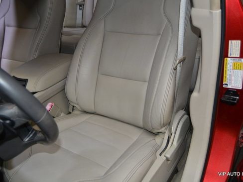 Used 2011 Ford Taurus SEL w/ 202A Rapid Spec Order Code FWD image 18