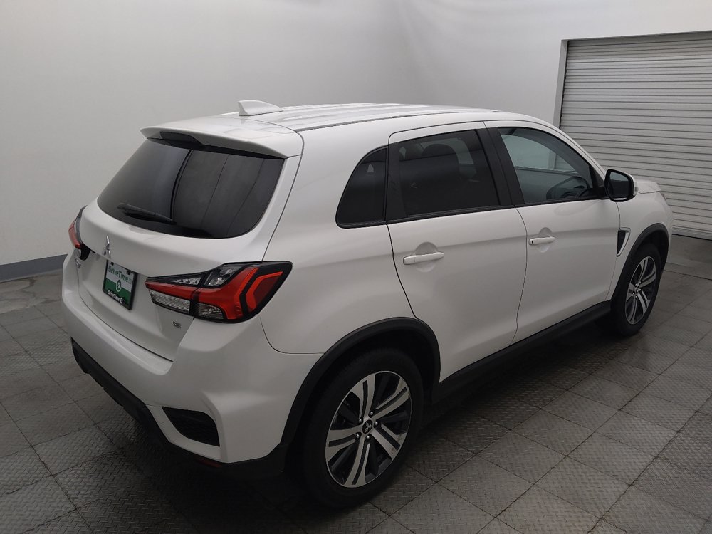 Used 2021 Mitsubishi Outlander Sport SE AWD/4WD image 9