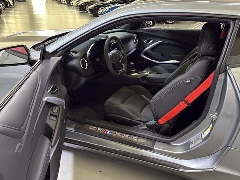 Used 2023 Chevrolet Camaro SS RWD image 21