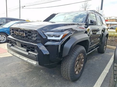 New 2026 Toyota 4Runner Trailhunter image 2