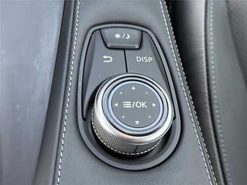 Used 2024 INFINITI QX50 Luxe AWD/4WD image 11
