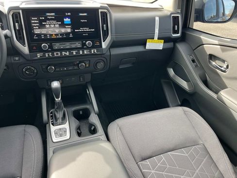 New 2026 Nissan Frontier SV w/ All-Weather Content Package image 18