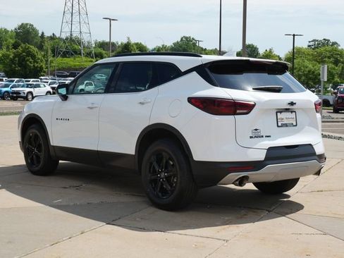 Used 2024 Chevrolet Blazer LT w/ Convenience Package AWD/4WD image 5