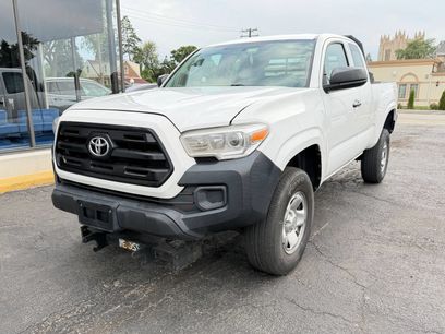 Used 2016 Toyota Tacoma SR