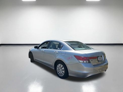 Used 2012 Honda Accord LX image 2