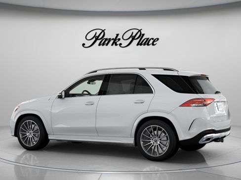 New 2026 Mercedes-Benz GLE 450 4MATIC image 9