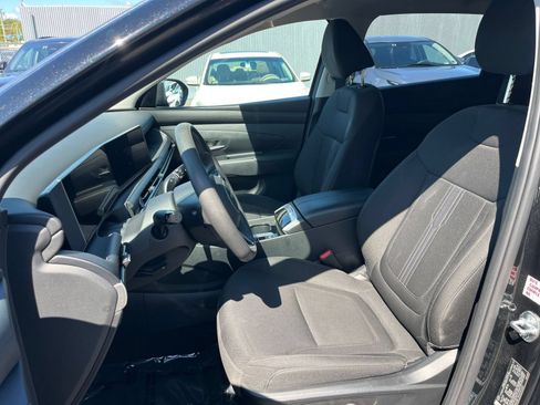 Used 2025 Hyundai Tucson SEL AWD/4WD image 33
